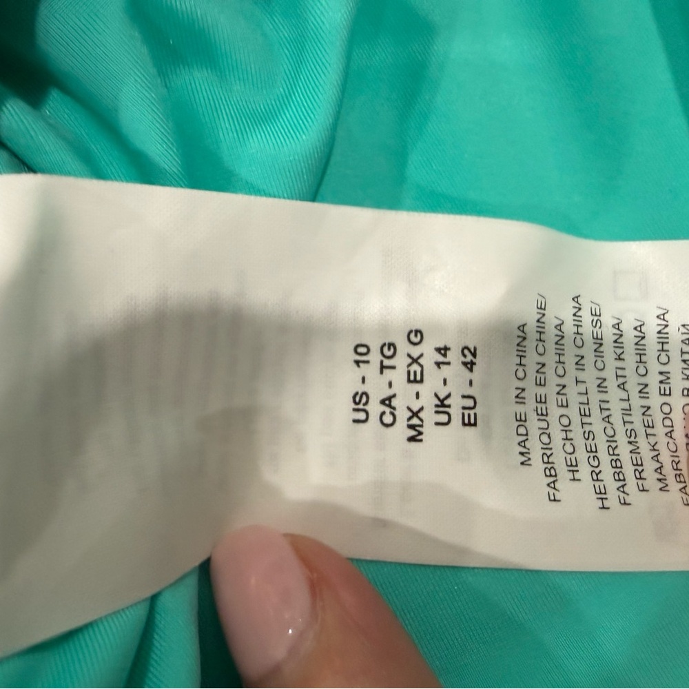 La Blanca Aqua One-Piece Swimsuit - Picture 6 of 6